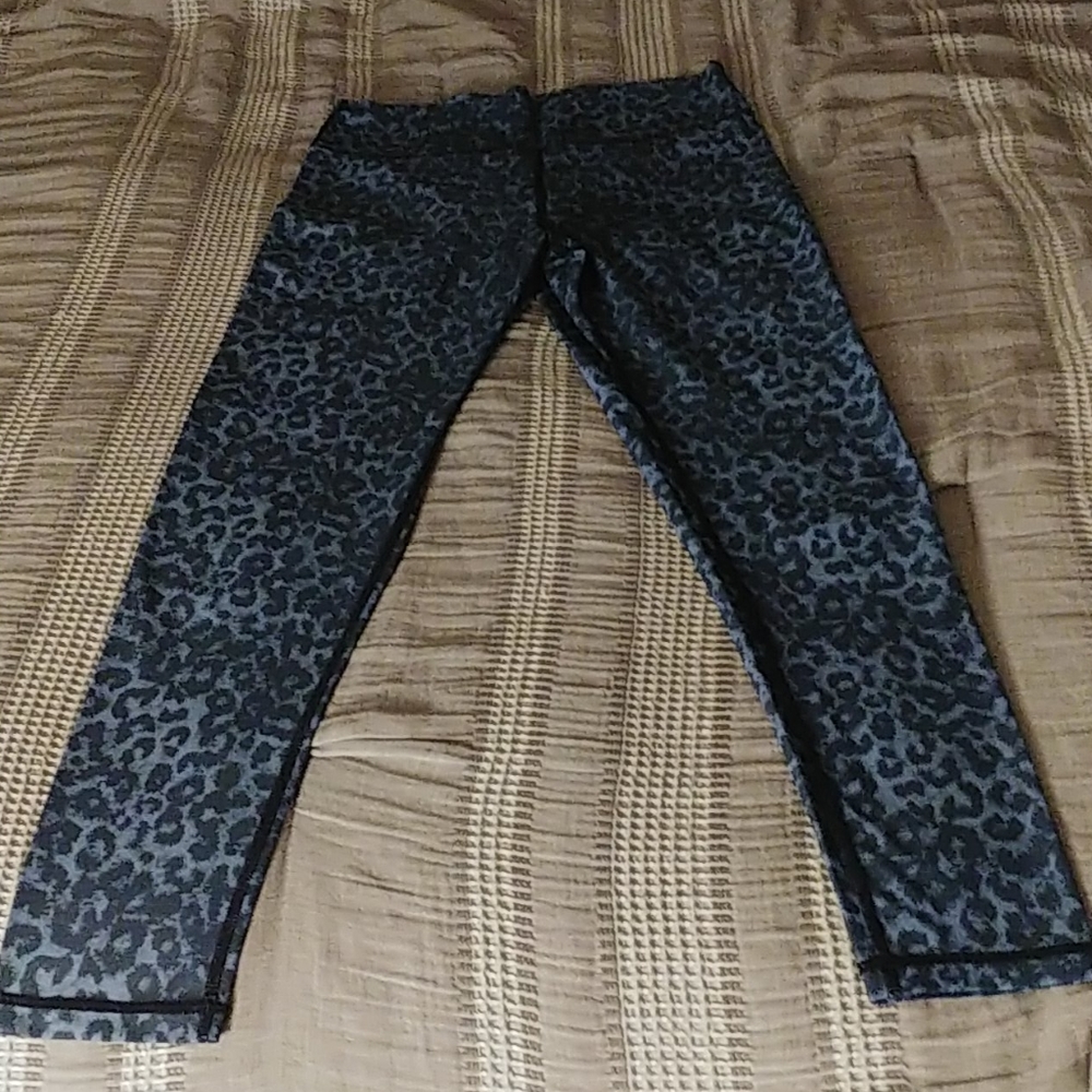 Zyia Active Stone Leopard Legging